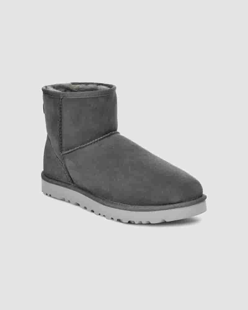 Botas UGG Classic Mini Hombre Gris Oscuro | COQ8632M