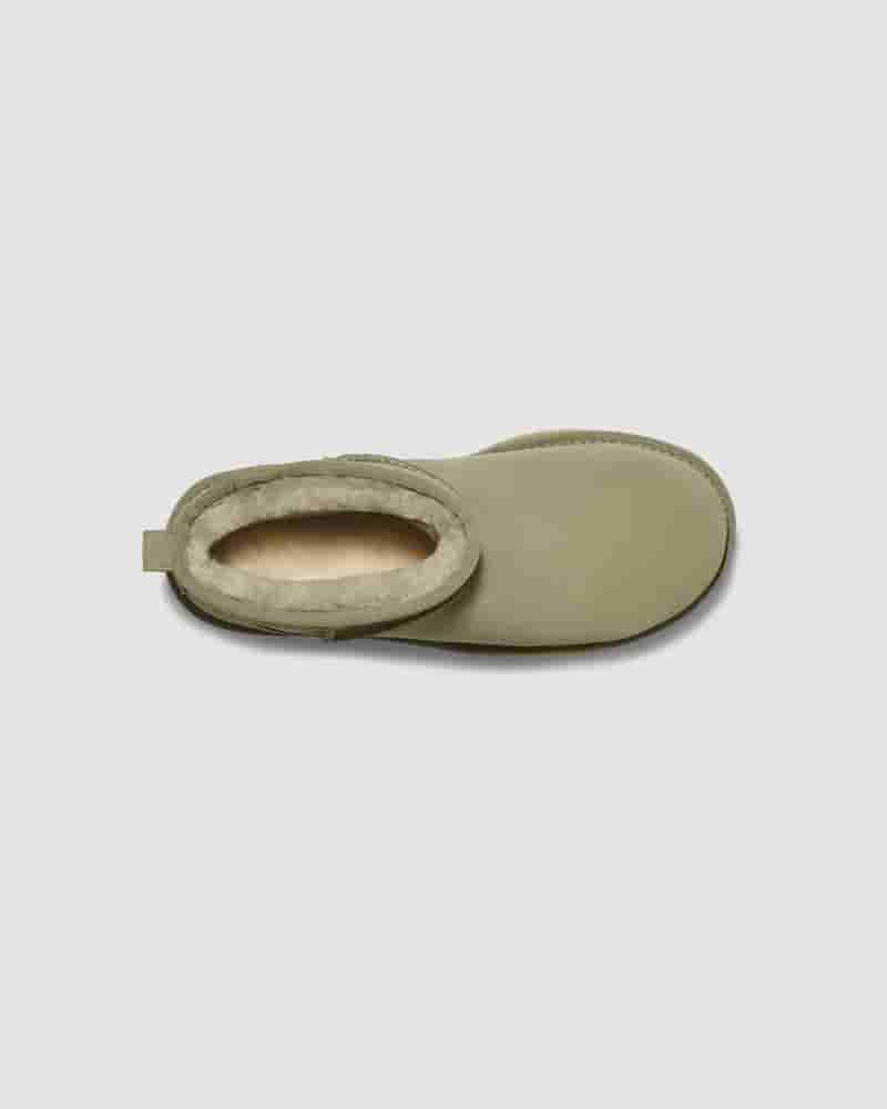 Botas UGG Classic Ultra Mini Platform Niños Verde Oliva | COB8713E