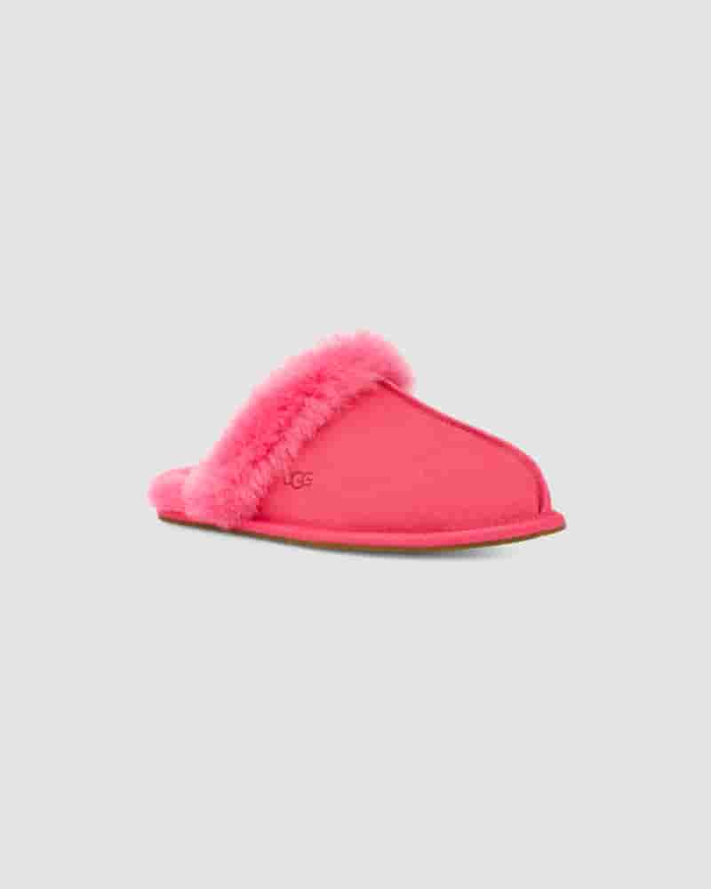 Pantuflas UGG Scuffette II Mujer Rosas Rojas | COK8598O